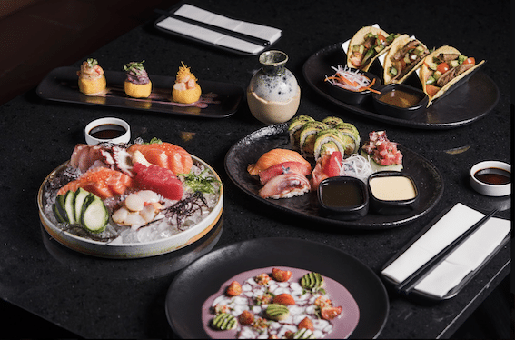 cocina nikkei AKÚN Bar & Lounge